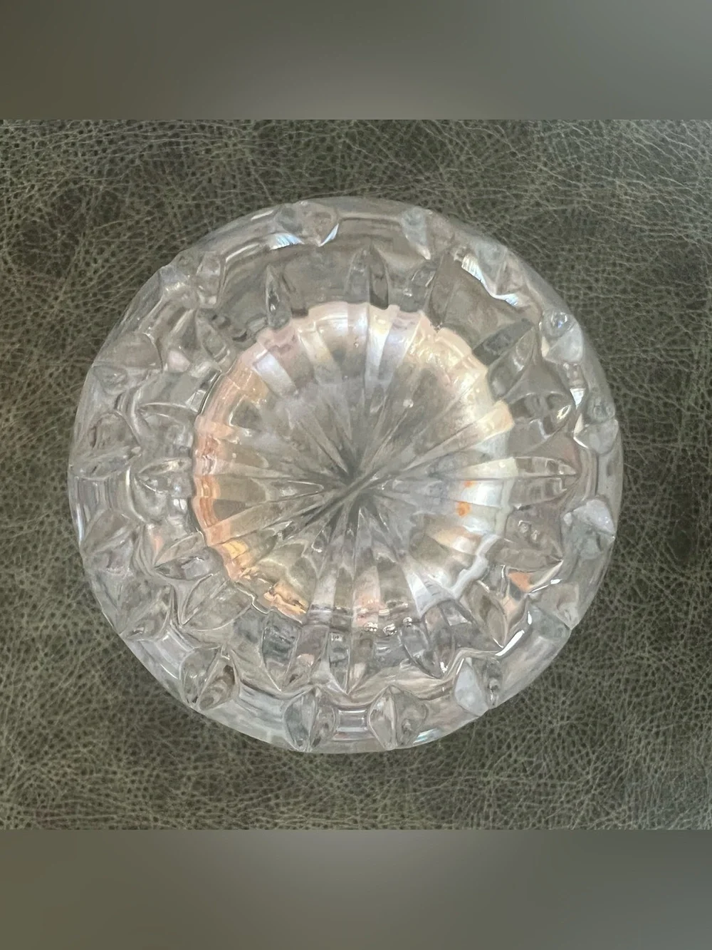 Crystal Vintage clear cut